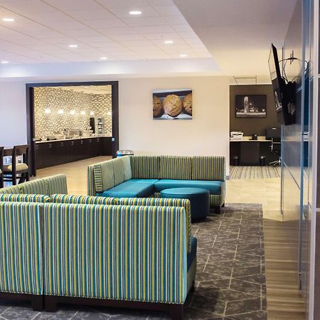 Best Western Plus Centralia Hotel & Suites Buitenkant foto