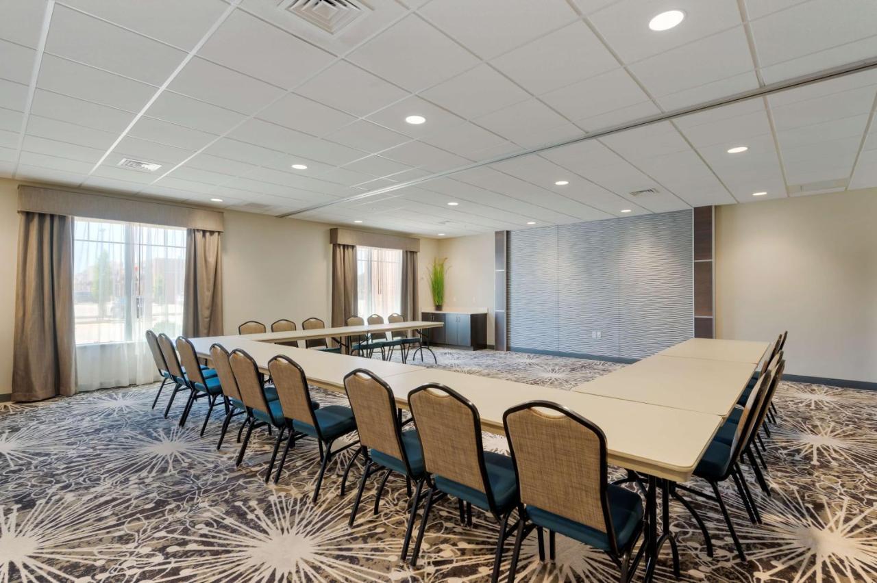 Best Western Plus Centralia Hotel & Suites Buitenkant foto