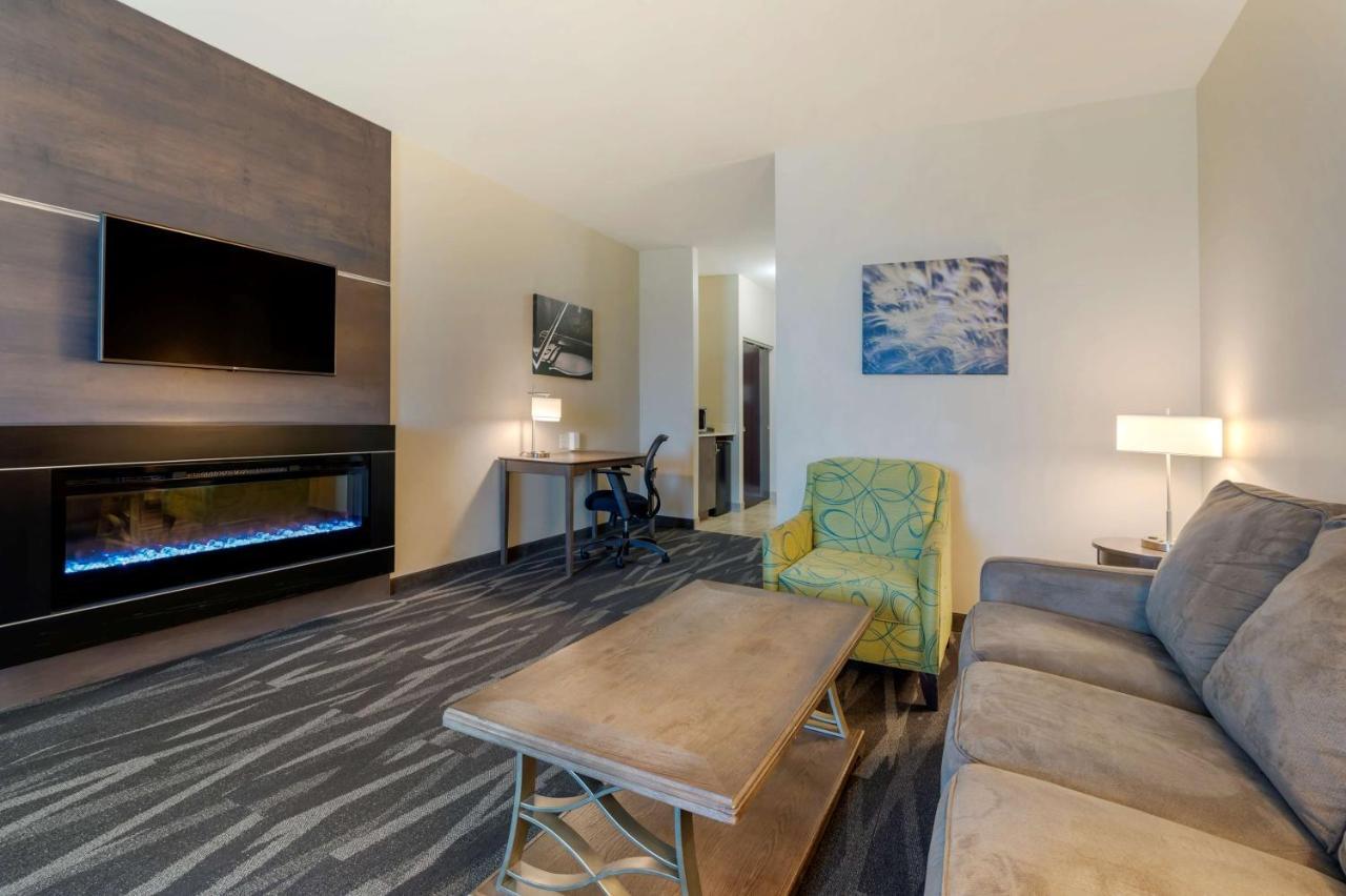 Best Western Plus Centralia Hotel & Suites Buitenkant foto